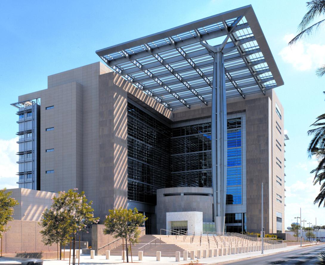 Lloyd D. Federal Courthouse Curtainwall Design Consulting